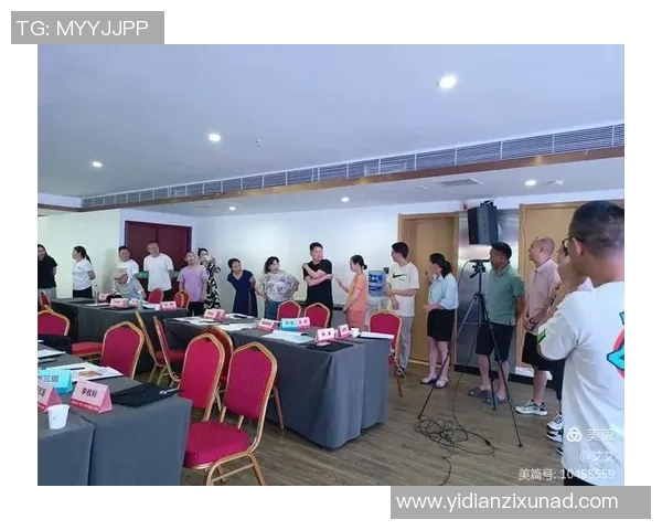 杭州足球队的转型之路:从传统到现代的全新纪实探索 杭州足球队的转型之路:从传统到现代的全新纪实探索