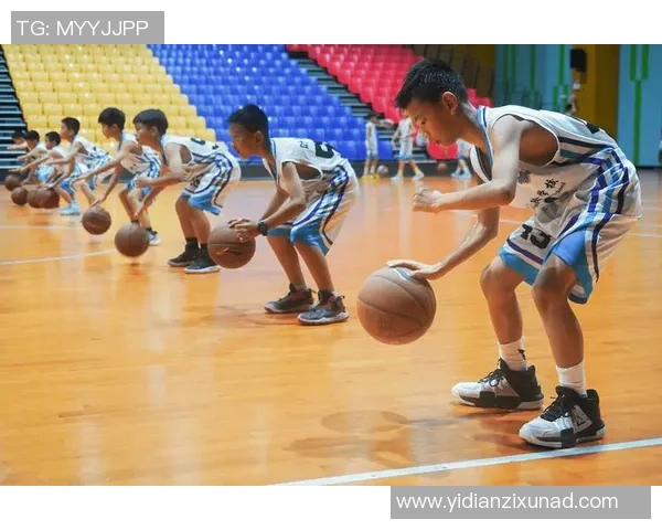 科学篮球力量训练方法探究与实践提升运动表现的有效策略 科学篮球力量训练方法探究与实践提升运动表现的有效策略