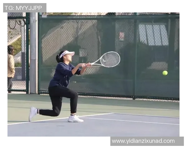 西安网球队在欧锦赛中的灵活性表现引发热议与期待 西安网球队在欧锦赛中的灵活性表现引发热议与期待